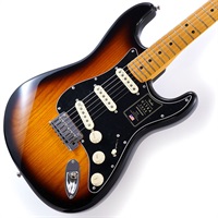 American Ultra Luxe Stratocaster (2-Color Sunburst/Maple)【旧価格品】