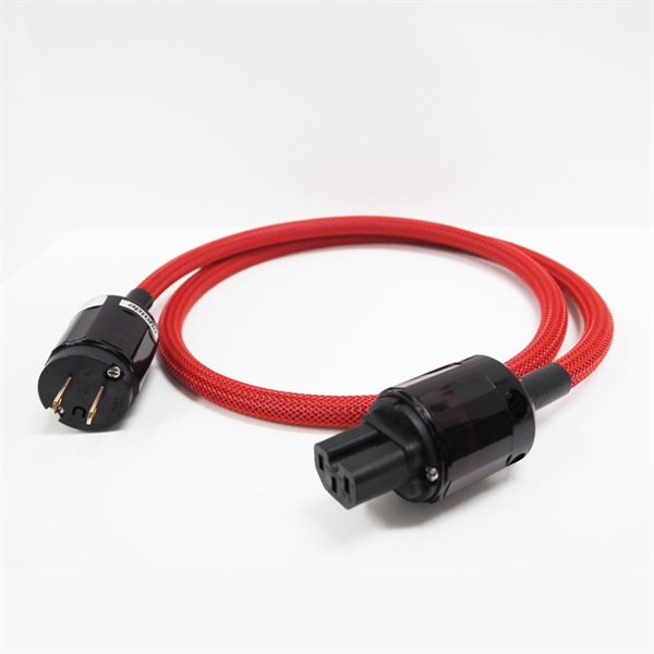 Oyaide AXIS-IKB AC Cable 【1.2m】【本数限定：イケベオリジナル・オヤイデ電源ケーブル】 ｜イケベ楽器店