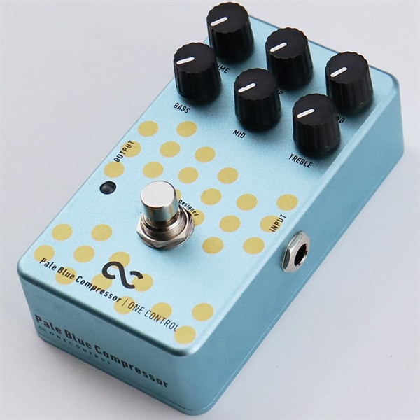 雑誌で紹介された One Control Pale Blue Compressor コンプレッサー