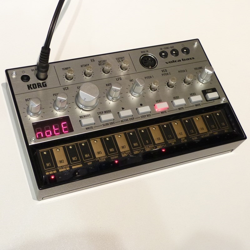 KORG volca bass【アウトレット特価品】 ｜イケベ楽器店