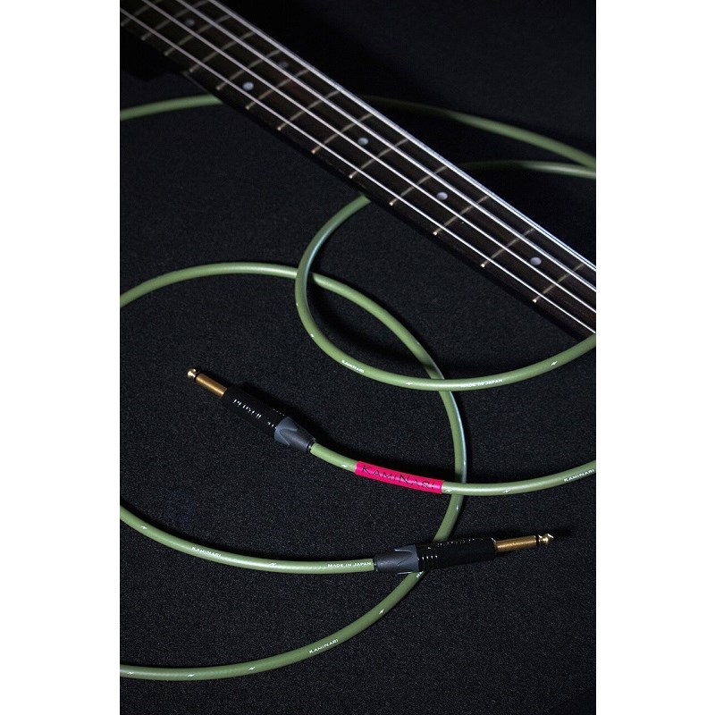 KAMINARI Electric Bass Cable K-BC2-3LS [エレクトリックベース専用ケーブル] (3M/LS)  【初回限定で特製ポーチ付属】 ｜イケベ楽器店オンラインストア