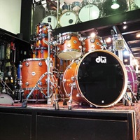 Collector's Pure Maple 4pc Drum Kit [BD22，FT16，TT12&10 / Honey Satin Oil]
