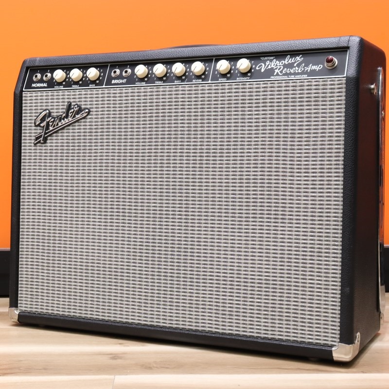 Fender USA 【USED】 Custom Vibrolux Reverb