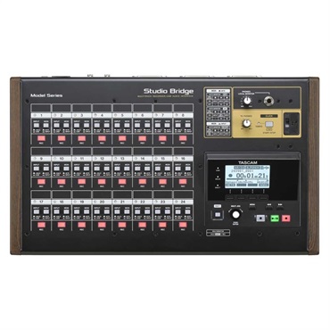 TASCAM Studio Bridge(24入出力オーディオインターフェース＆マルチトラックレコーダー)