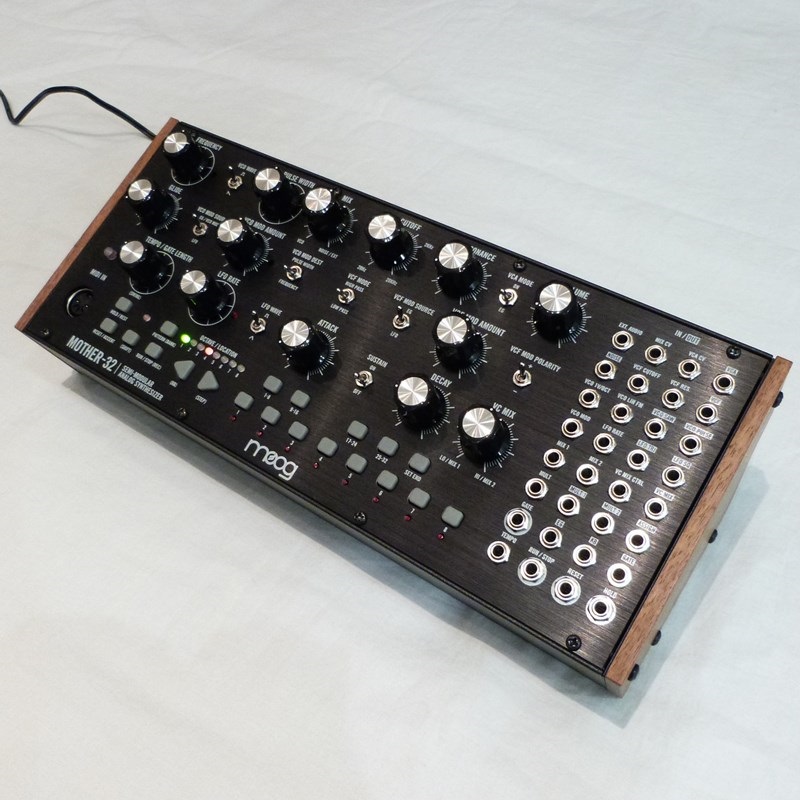 moog 【クリスマススペシャルSALE】【開封アウトレット特価品】Mother-32 ｜イケベ楽器店オンラインストア