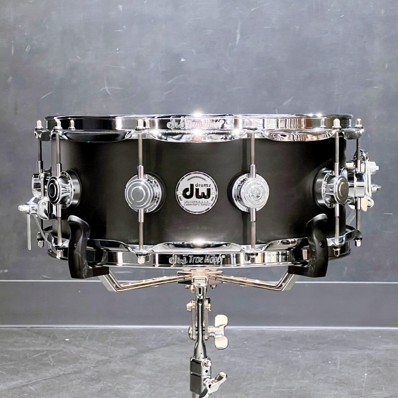 dw DRS05514SSC107 [Collector's Pure Maple Snare Drum 14×5.5 / Satin Ebony]  ｜イケベ楽器店オンラインストア