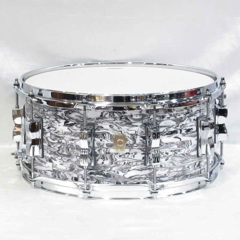 Ludwig 【2024年限定カラー/全世界85台限定】LS403XXWA [Classic Maple 14×6.5 Snare Drum - White Abalone Limited Edition -]【店頭展示特価品】