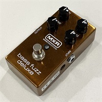 USED  中古 M84 BASS FUZZ DELUXE