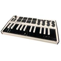 【創業50周年大決算SALE】 MPK mini MK3 WHITE　【未開封アウトレット箱ダメージ新品特価】(アカイ)