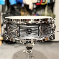 RN2-0514S-SOP [RENOWN Series Snare Drum 14 x 5 / Silver Oyster Pearl]【店頭展示特価品】