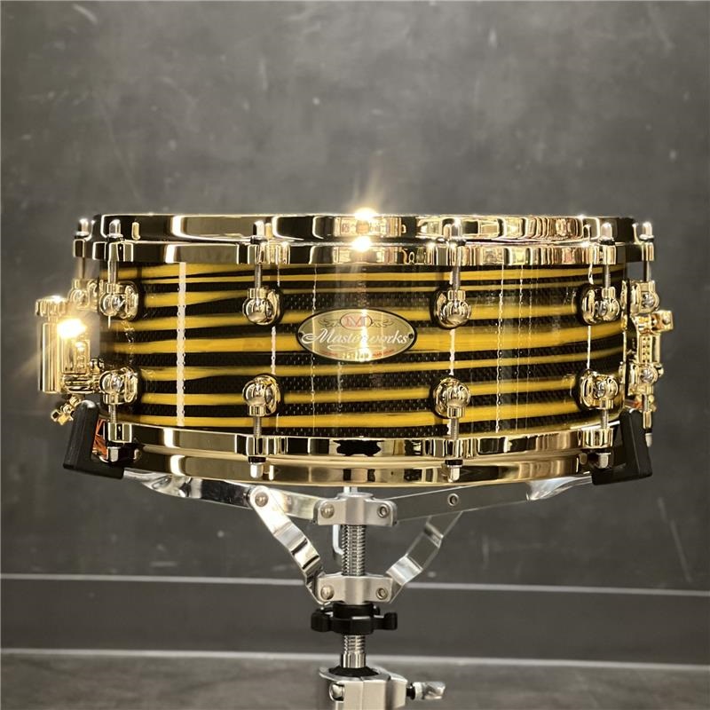 Pearl Masterworks Snare Drum 14x5.5  -Gold Swirl on Black Carbon【イケベ楽器店創業50周年記念モデル】