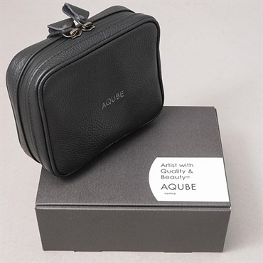 AQUBE MUSIC PRODUCTS 【ギター・ベース小物用 国産本革ポーチ】Leather Utility Pouch / Square・BLACK
