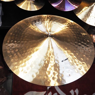 Zildjian 【イケベ楽器店創業50周年記念モデル】K Constantinople Light Ride 20''[1913g]