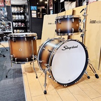 Radio King 3pc Outfit [22BD，13TT，16FT/Black and Gold Lacquer]