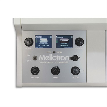 Mellotron Digital Mellotron M4000D 【台数限定・Tシャツ&サウンドカードプレゼント】【お取寄せ商品】【本家メロトロン社製・デジタル版Mellotron】 画像4