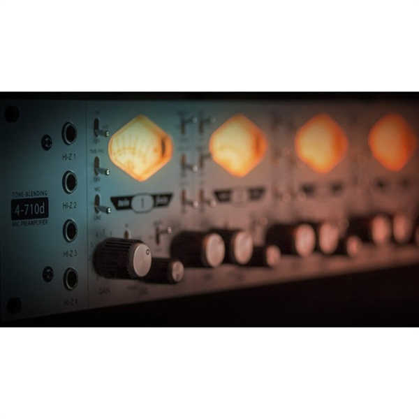 Universal Audio 4-710D(国内正規品) 画像2