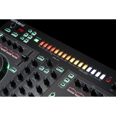 Roland DJ-505 【Serato DJ Pro 無償ダウンロード版対応】【Serato DJ TOOL KIT ライセンス付属】 画像8