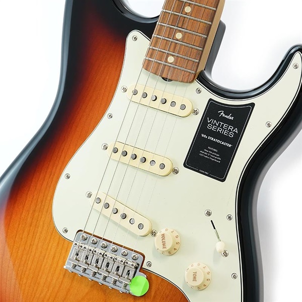 Fender MEX Vintera '60s Stratocaster (3-Color Sunburst) [Made In