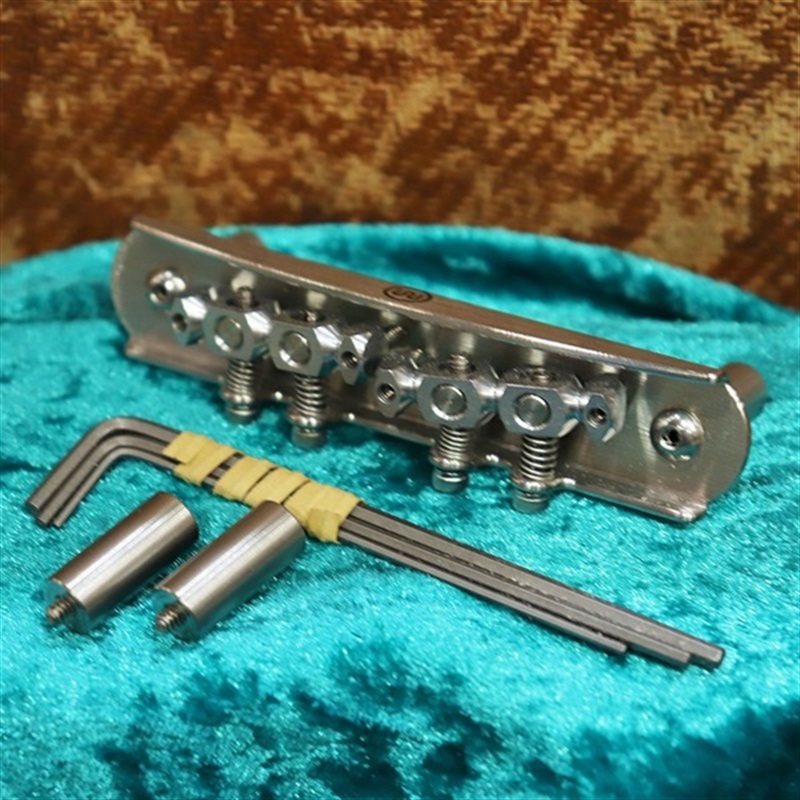 Mastery Bridge Offset Bridge M2 ｜イケベ楽器店