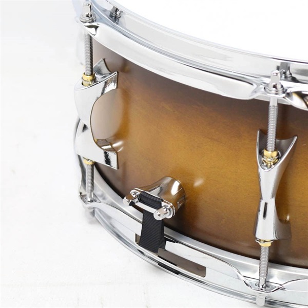 INDe Flex-Tuned Maple Snare Drum 14×5.75 - Golden Burst Premium Satin Lacquer 画像3