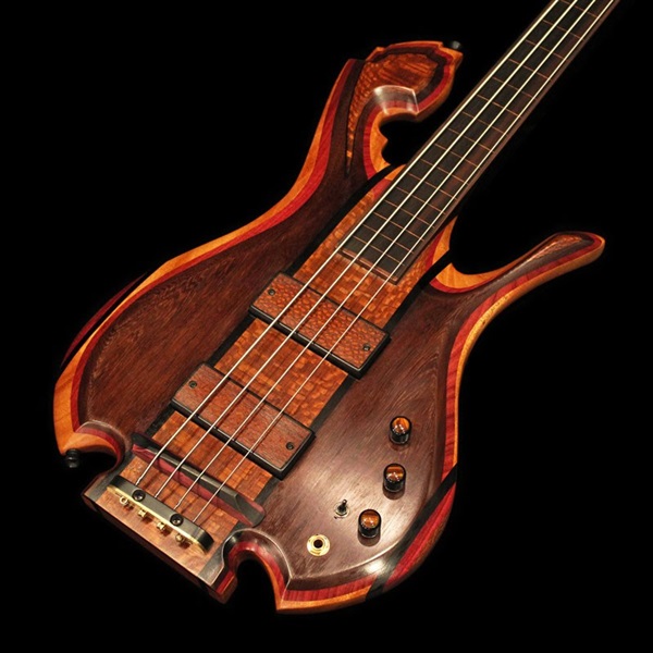 Kelvin Daly 4 String / 36 Fretless with Wooden Bridge ｜イケベ楽器店