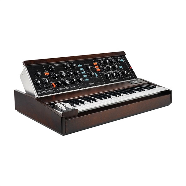 moog Minimoog Model D ※沖縄・離島送料別途お見積もり【代引き不可