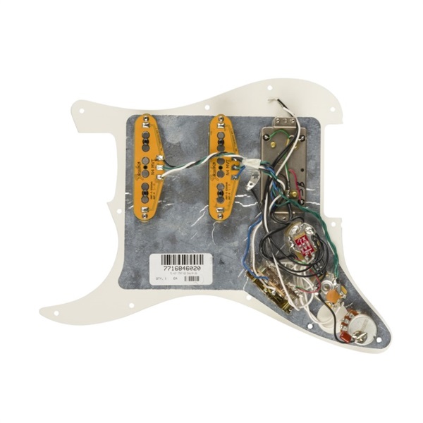 Fender USA Pre-Wired Strat Pickguard， Shawbucker Bridge/Gen 4 Noiseless  Neck/Middle HSS (Parchment) [#0992347509] ｜イケベ楽器店オンラインストア