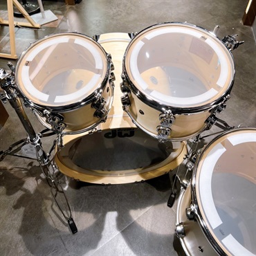 dw Collector's Santa Monica 4pc Drum Kit [BD22，FT16，TT12＆10][Natural Satin Oil] 画像5