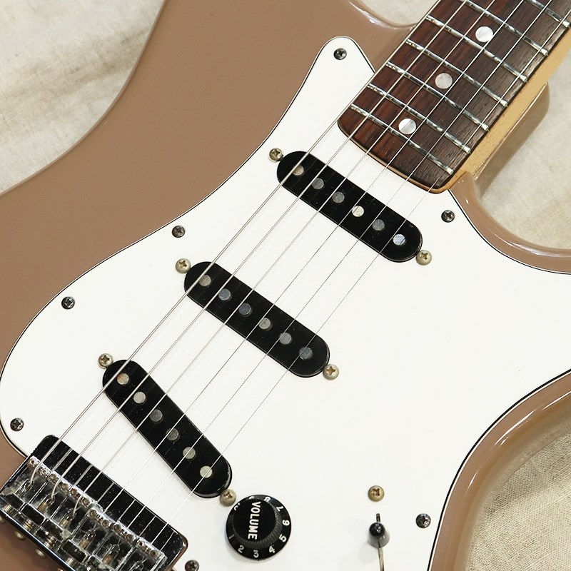 Fender USA Stratocaster '81 Hardtail SaharaTaupe/R ｜イケベ楽器店