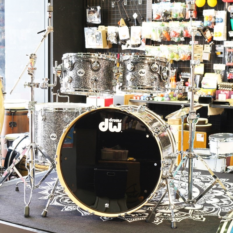 dw Collector's Pure Maple 4pc Drum Kit [BD22，FT16，TT12&10 / Black Galaxy] 画像5