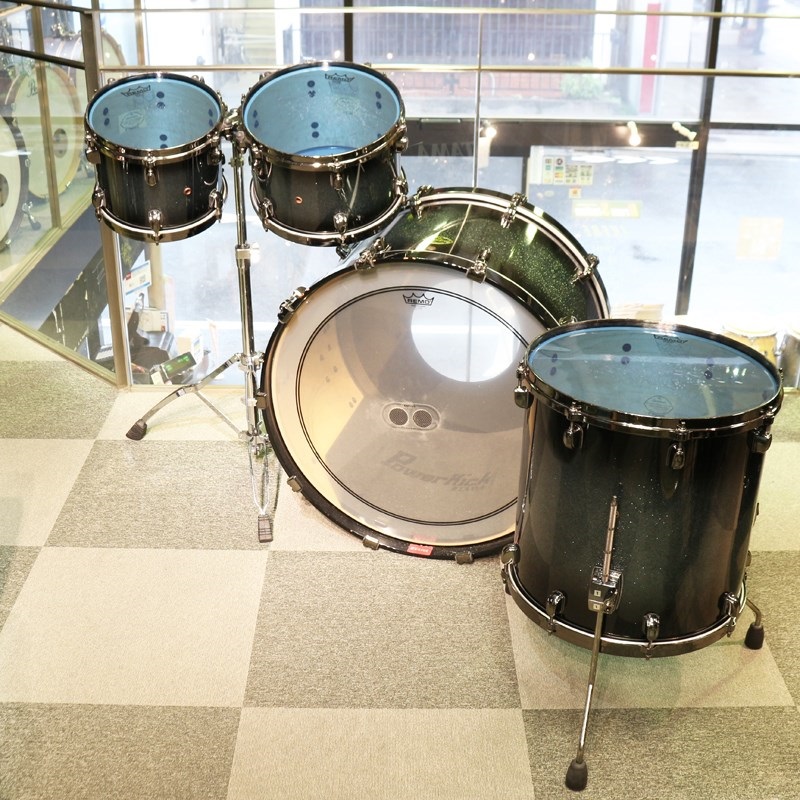 TAMA Starclassic Maple 4pc Drum Kit [26BD，16FT，12TT，10TT] -Indigo Sparkle Burst ハードケース付属【中古品】 画像2