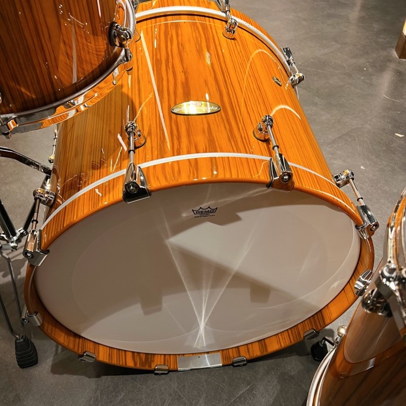 Pearl Masterworks 4pc Drum Kit [BD22，FT16，TT12，TT10][Zebrawood 