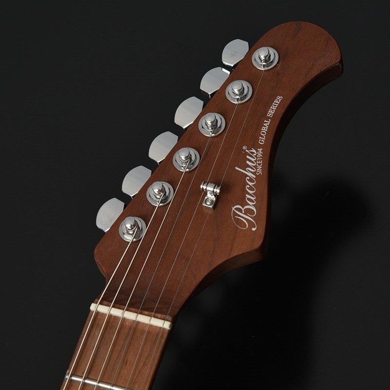 Bacchus エレキギター 24フレット トレモロ付き GRACE-ATS 白 - ギター