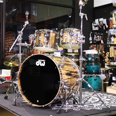 dw Collector's Pure Maple Exotic 5pc Kit [22BD，16FT，12＆10TT] -Royal Ebony Veneer Exotic Wood Finish 画像3