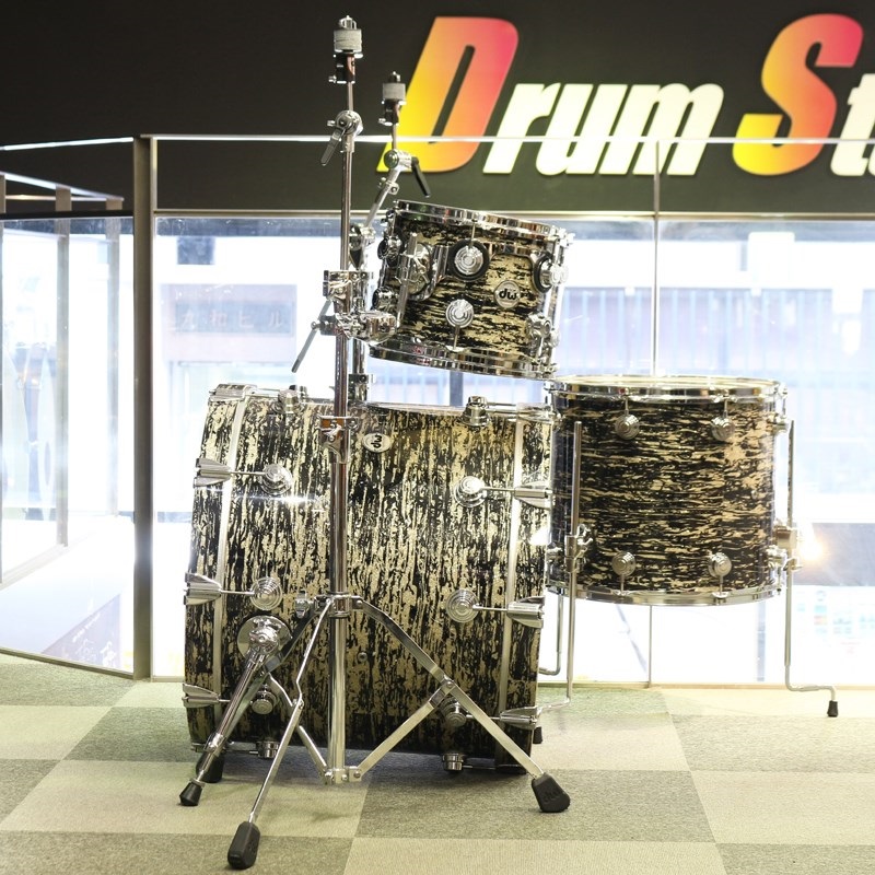 dw Collector's Pure Maple 4pc Drum Kit [BD22，FT16，TT12&10 / Black Oyster Glass FinishPly] 画像2