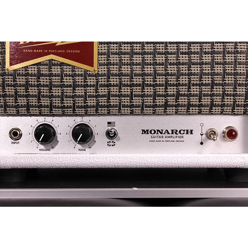 Benson Amps Monarch 15 Watt Head White Tolex 画像2