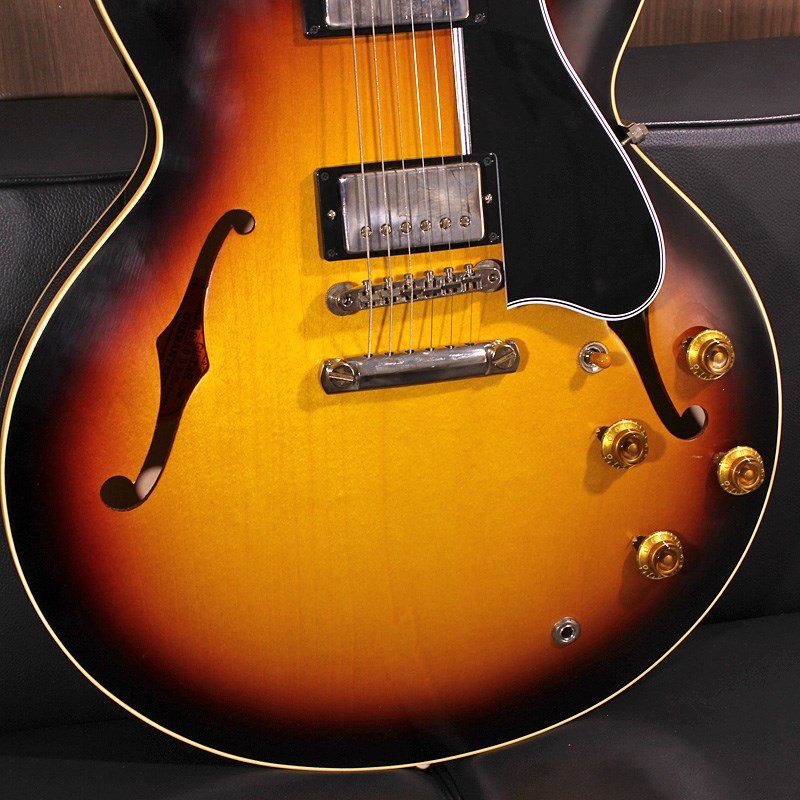 Gibson 1959 ES-335 Reissue VOS Vintage Burst SN. A940355 画像5