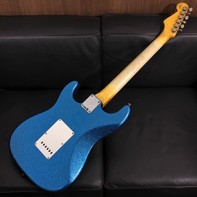 Fender Custom Shop Limited Edition 1965 Stratocaster Journeyman Relic Aged Blue Sparkle SN. CZ571923 画像1