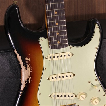 Fender Custom Shop 1960 Stratocaster Heavy Relic Faded Aged 3-Color Sunburst SN. CZ576921 画像4