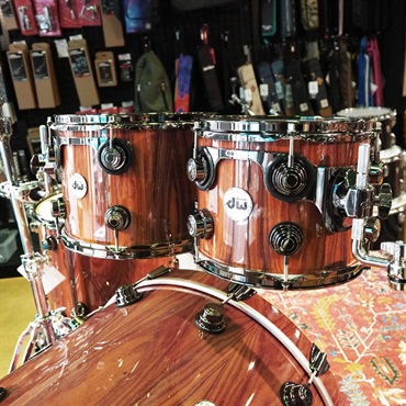 dw Collector's Pure Maple 4pc Drum Kit [BD22，FT16，TT12&10 /333 Shell/ Santos Rosewood Exotic Wood Finish] 画像4