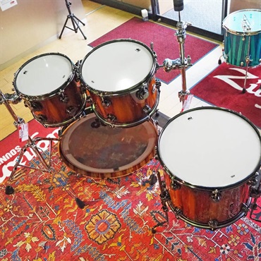 dw Collector's Hybrid Shell PurpleCore/Maple 4pc Drum Kit [BD22，FT16，TT12&10 / Toasted Almond Burst Over Padouk Exotic Wood] 画像9