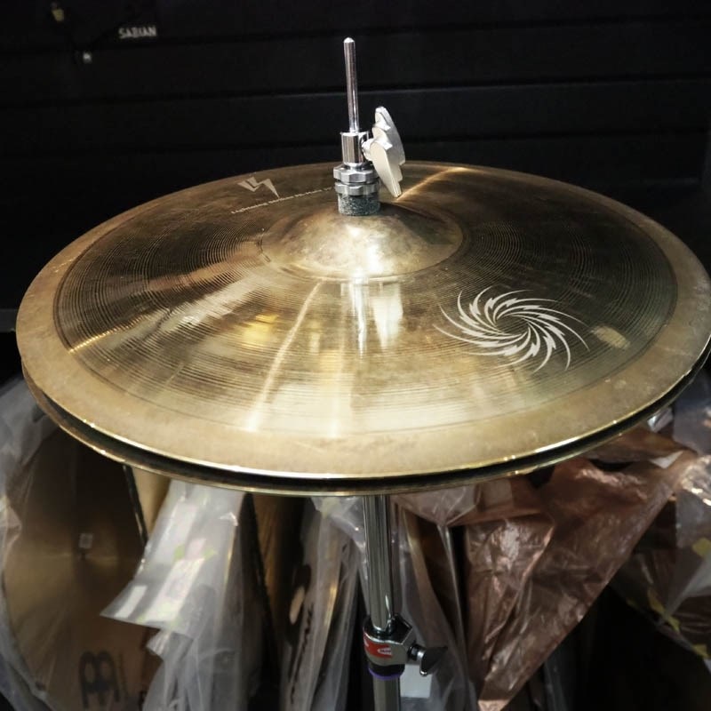 SABIAN 【USED】Munetaka Higuchi Signature Model Lightning Strikes HiHat 15 pair [Top:1300g/Bottom:1616g] 画像9