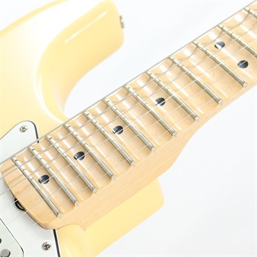 Fender Custom Shop Artist Collection Yngwie Malmsteen Signature Stratocaster  (Vintage White/Scalloped Maple) [SN.R137694] ｜イケベ楽器店オンラインストア