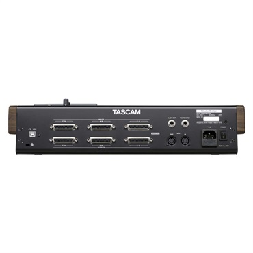 TASCAM Studio Bridge(24入出力オーディオインターフェース＆マルチトラックレコーダー) 画像3