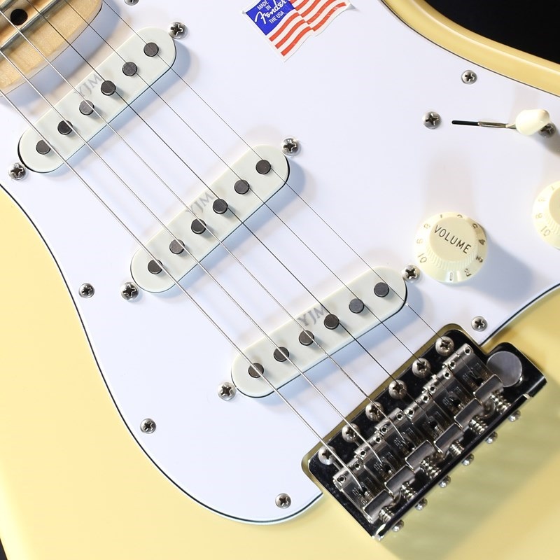 Fender USA 【USED】Yngwie Malmsteen Stratocaster (Vintage White/Scalloped  Maple) ｜イケベ楽器店オンラインストア