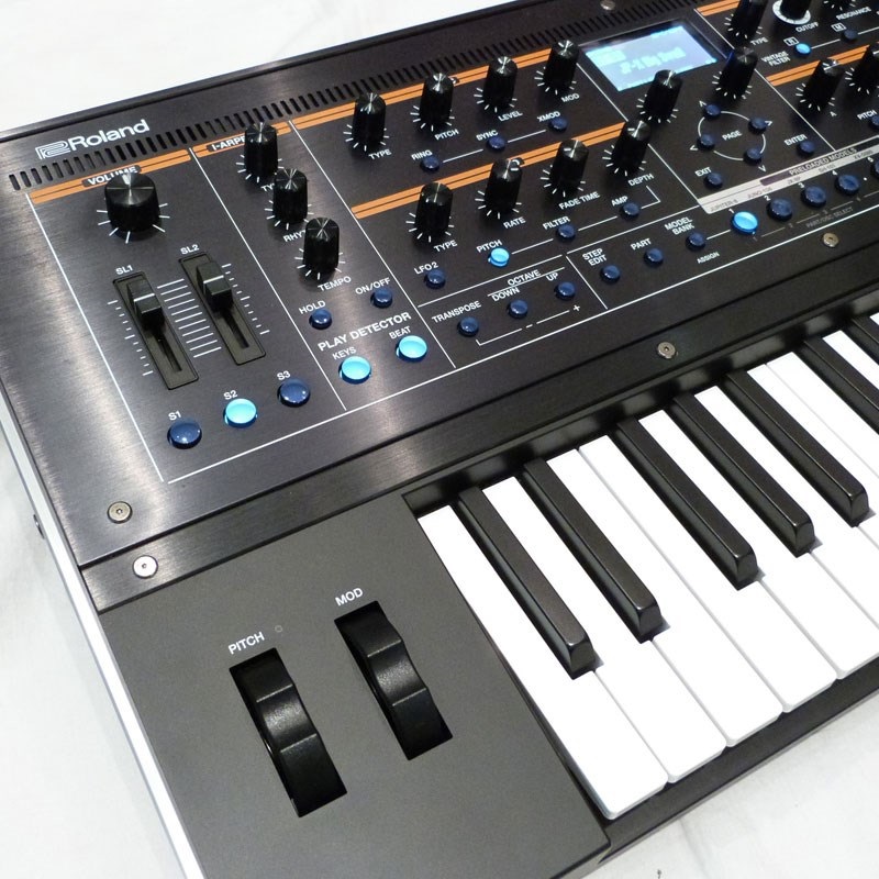 Roland 【展示入替特価品】Jupiter-xm ｜イケベ楽器店オンラインストア