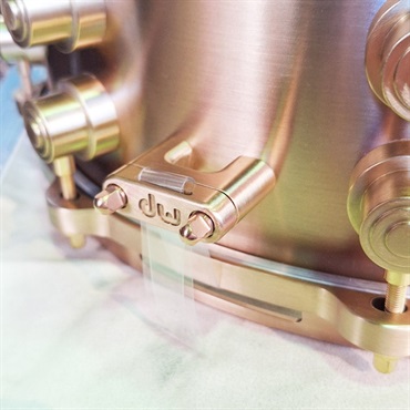 dw MFG True-Cast Snare Drum 14×5 [Sand-Cast，Machined Bell Bronze Shell and Hardware/No.086 of 100/専用ハードケース付属/DRVZ0514STZ] 画像6