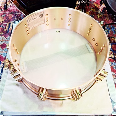 dw MFG True-Cast Snare Drum 14×5 [Sand-Cast，Machined Bell Bronze Shell and Hardware/No.086 of 100/専用ハードケース付属/DRVZ0514STZ] 画像9