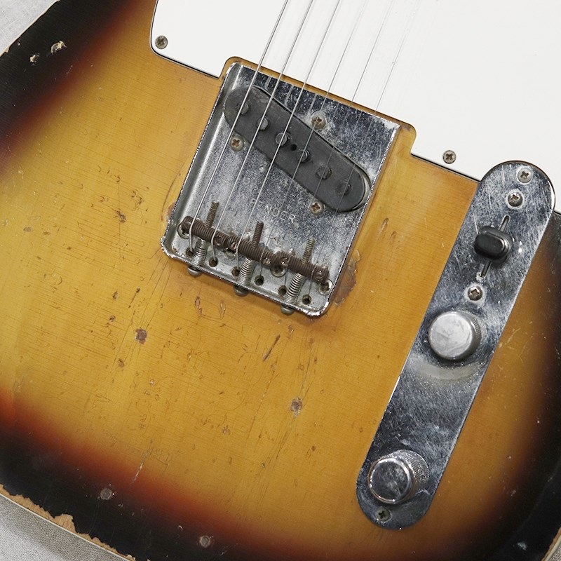 Fender USA VINTAGE Custom Telecaster Laminate Maple Fingerboard '66 Sunburst/M 画像4