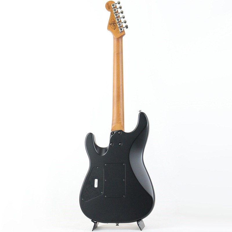 Charvel Guthrie Govan Signature MJ San Dimas SD24 CM (Three-Tone Sunburst/Caramelized Maple) 画像2